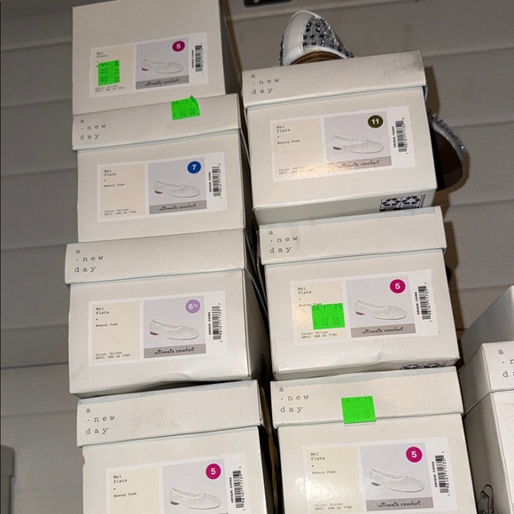 a new day White Rhinestone Flats - Picture 4 of 4